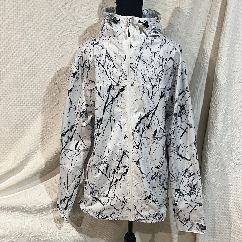 Azul by Moussy White‎ and Black Marble Jacket, size large